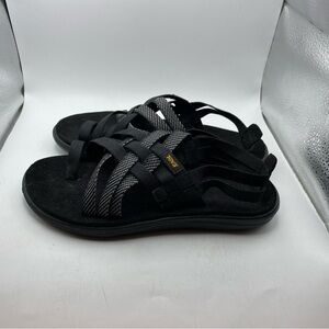 Teva Voya women’s black strappy sandals size 7